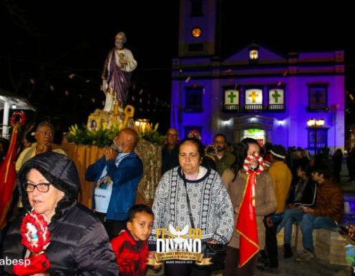 Foto - Show com a banda Livro dos Dias 