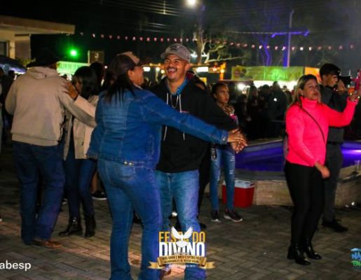 Foto - Show com a dupla Kleber & Alexandre - Festa do Divino 2023
