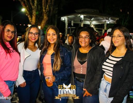 Foto - Show com a dupla Felipe & Thiago - Festa do Divino 2023