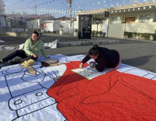 Foto - Nazaré Paulista celebra Corpus Christi com tradicional confecção de tapetes
