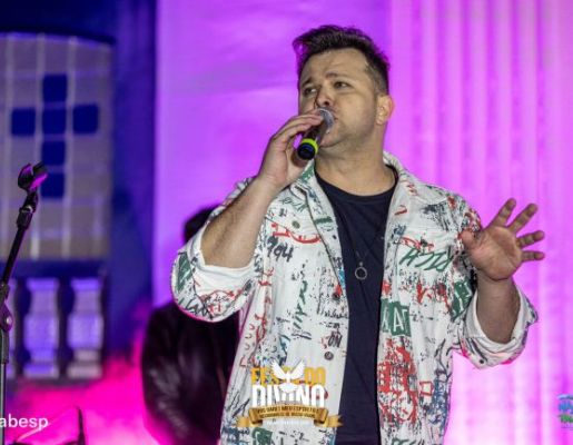 Foto - Show com Kelvin Araújo - Festa do Divino 2023