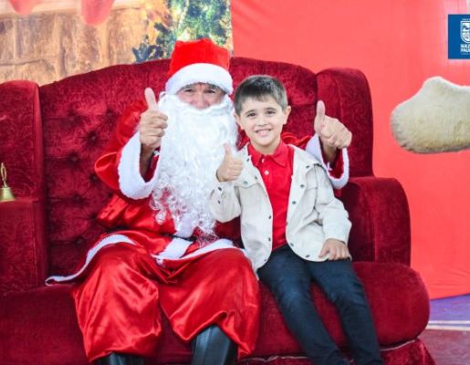 Foto - Inesquecível: chegada do Papai Noel reforça a magia do Natal em Nazaré Paulista