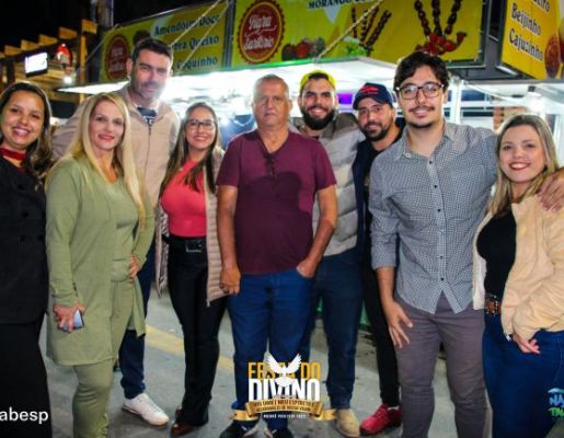 Foto - Show com a banda Livro dos Dias 