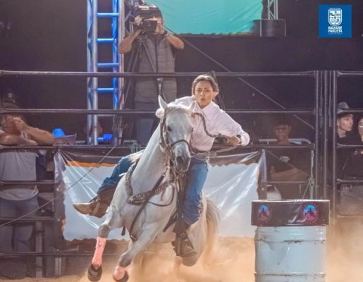 Foto - Nazaré Paulista celebra com orgulho a vice-campeã na prova dos Três Tambores na Taubaté Expo Rodeio 2025