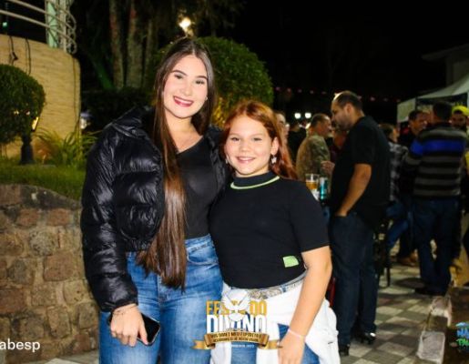Foto - Show com a banda Livro dos Dias 