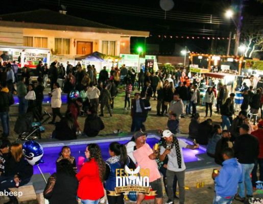 Foto - Show com a dupla Kleber & Alexandre - Festa do Divino 2023
