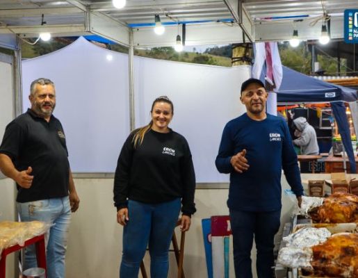 Foto - VEJA COMO FOI O 1º DIA DA EXPO RURAL 2023 DE NAZARÉ PAULISTA