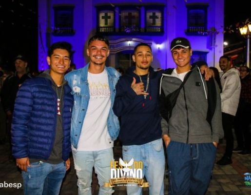 Foto - Show com a dupla Kleber & Alexandre - Festa do Divino 2023