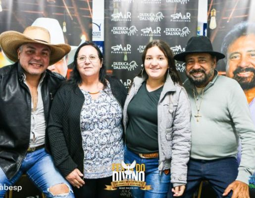 Foto - Show Duduca & Dalvan - Festa do Divino 2023