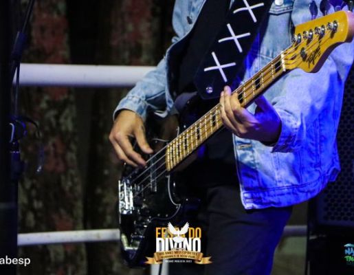 Foto - Show com a banda Livro dos Dias 