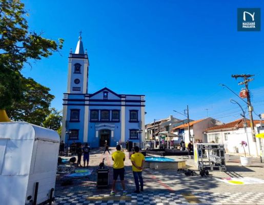Foto - Nazaré Paulista recebeu programação gratuita do circuito SESC de artes na praça da Igreja Matriz