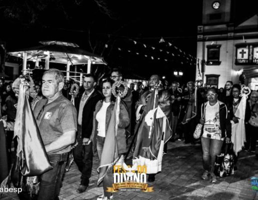 Foto - Show com a banda Livro dos Dias 
