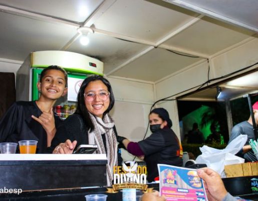 Foto - Show com a dupla Felipe & Thiago - Festa do Divino 2023