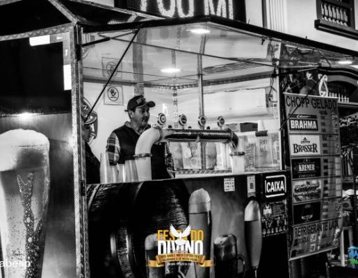 Foto - Show com a banda Livro dos Dias 