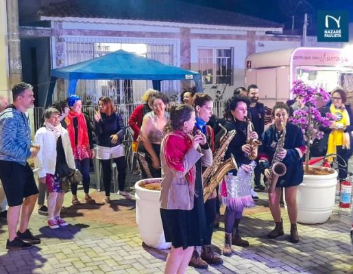Foto - Nazaré Paulista recebeu programação gratuita do circuito SESC de artes na praça da Igreja Matriz