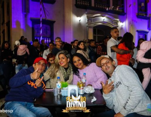 Foto - Show com a dupla Felipe & Thiago - Festa do Divino 2023