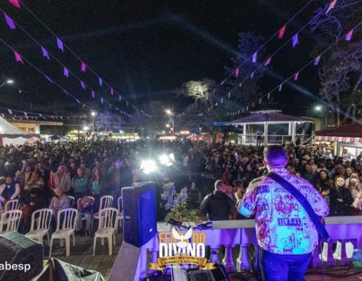Foto - Show com Kelvin Araújo - Festa do Divino 2023