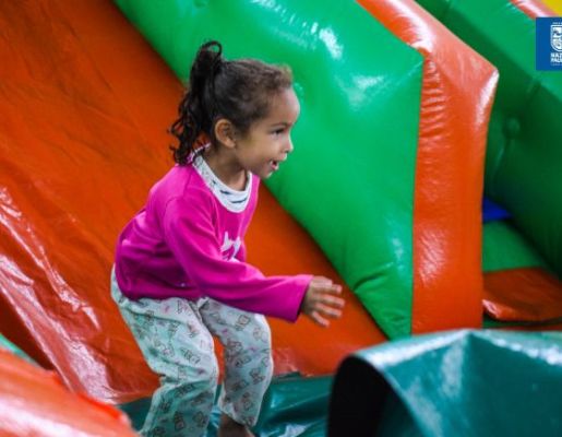 Foto - Inesquecível: chegada do Papai Noel reforça a magia do Natal em Nazaré Paulista