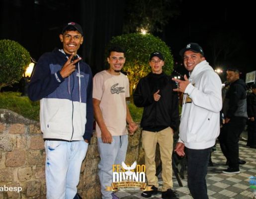 Foto - Show com a dupla Kleber & Alexandre - Festa do Divino 2023