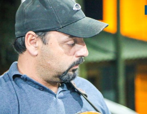 Foto - Tony Viola & Fábio Reis realizam grande apresentação na praça da Igreja matriz