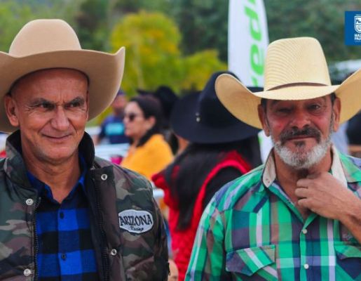 Foto - Chegada da Paçoca emociona Nazaré Paulista com fé, tradição e música no início da Festa do Divino 2025