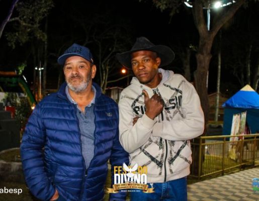 Foto - Show com a banda Livro dos Dias 
