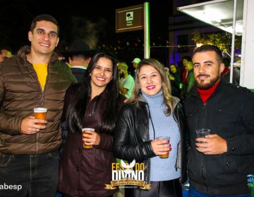 Foto - Show com a dupla Felipe & Thiago - Festa do Divino 2023