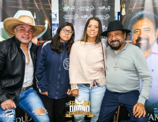 Foto - Show Duduca & Dalvan - Festa do Divino 2023