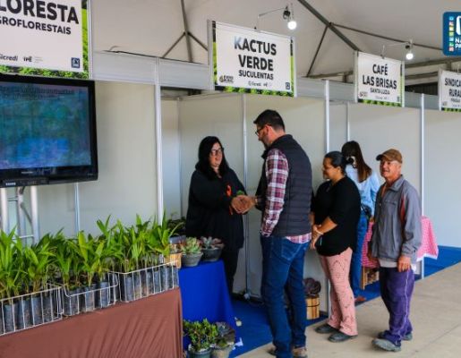 Foto - VEJA COMO FOI O 1º DIA DA EXPO RURAL 2023 DE NAZARÉ PAULISTA