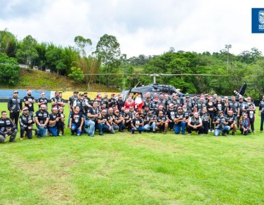 Foto - Inesquecível: chegada do Papai Noel reforça a magia do Natal em Nazaré Paulista