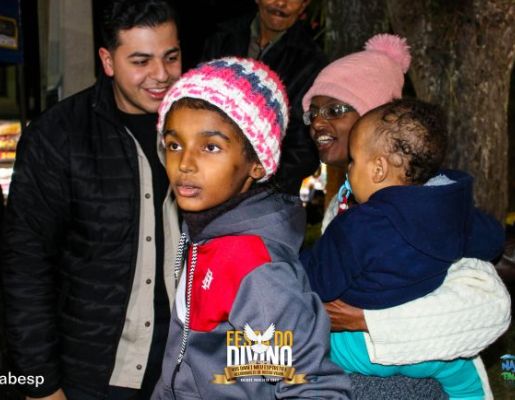 Foto - Show com a dupla Felipe & Thiago - Festa do Divino 2023