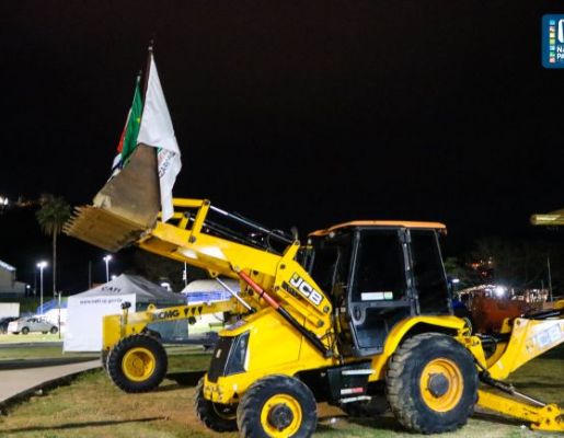 Foto - VEJA COMO FOI O 1º DIA DA EXPO RURAL 2023 DE NAZARÉ PAULISTA