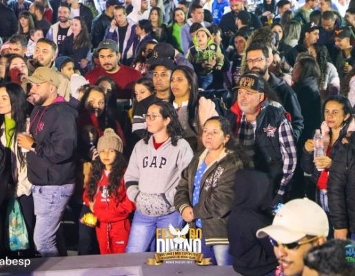 Foto - Show com a dupla Felipe & Thiago - Festa do Divino 2023