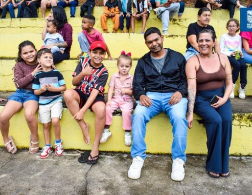 Foto - Inesquecível: chegada do Papai Noel reforça a magia do Natal em Nazaré Paulista