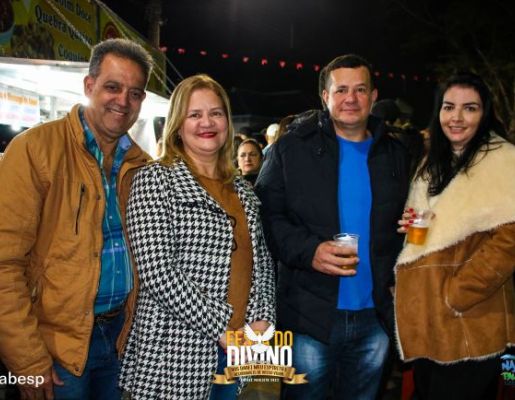 Foto - Show com a dupla Felipe & Thiago - Festa do Divino 2023
