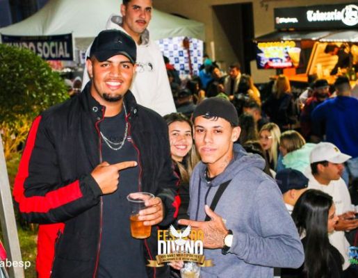 Foto - Show com a dupla Kleber & Alexandre - Festa do Divino 2023