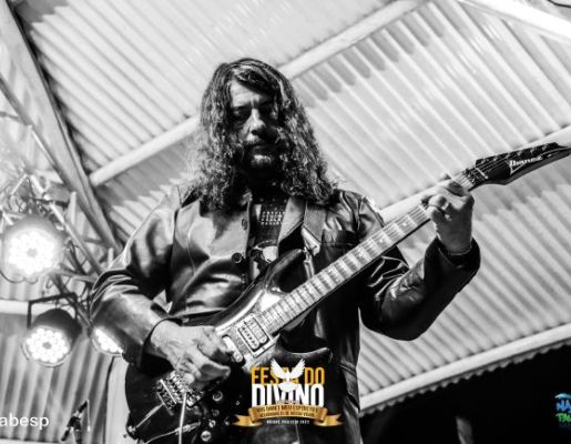 Foto - Show com a banda Livro dos Dias 