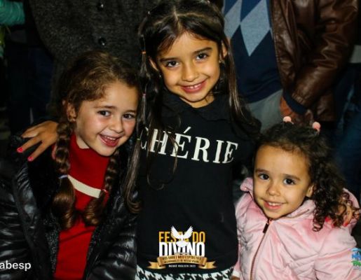 Foto - Show com a dupla Felipe & Thiago - Festa do Divino 2023