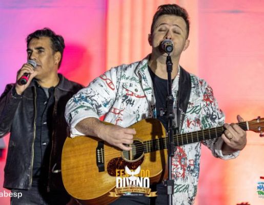 Foto - Show com Kelvin Araújo - Festa do Divino 2023