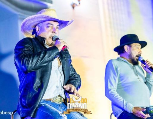 Foto - Show Duduca & Dalvan - Festa do Divino 2023