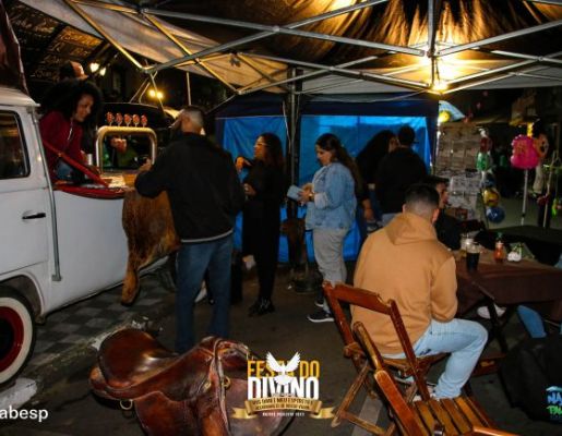 Foto - Show com a dupla Felipe & Thiago - Festa do Divino 2023