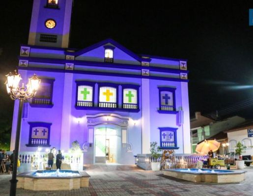 Foto - Tony Viola & Fábio Reis realizam grande apresentação na praça da Igreja matriz