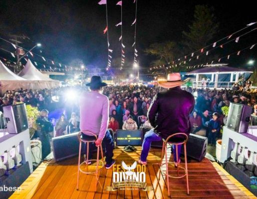 Foto - Show Duduca & Dalvan - Festa do Divino 2023