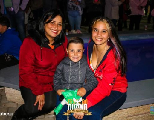Foto - Show com a dupla Kleber & Alexandre - Festa do Divino 2023