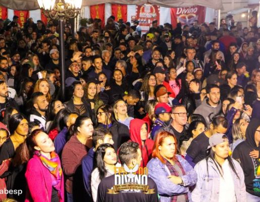 Foto - Show com a dupla Felipe & Thiago - Festa do Divino 2023