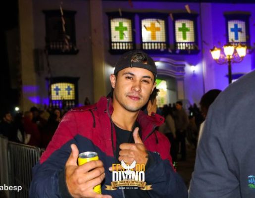 Foto - Show com a dupla Felipe & Thiago - Festa do Divino 2023