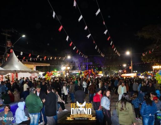 Foto - Show com a dupla Felipe & Thiago - Festa do Divino 2023