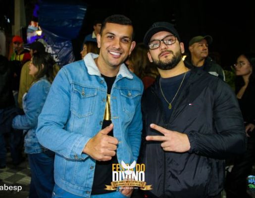 Foto - Show com a dupla Felipe & Thiago - Festa do Divino 2023