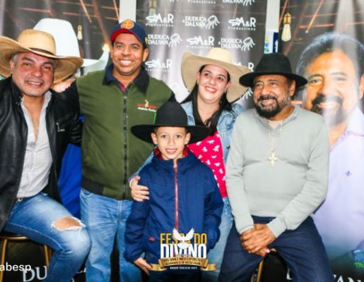 Foto - Show Duduca & Dalvan - Festa do Divino 2023
