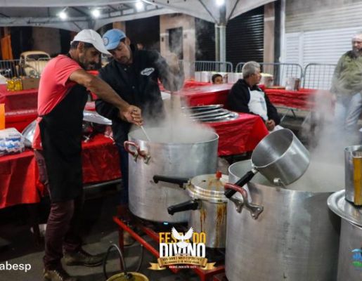 Foto - Show com a dupla Felipe & Thiago - Festa do Divino 2023